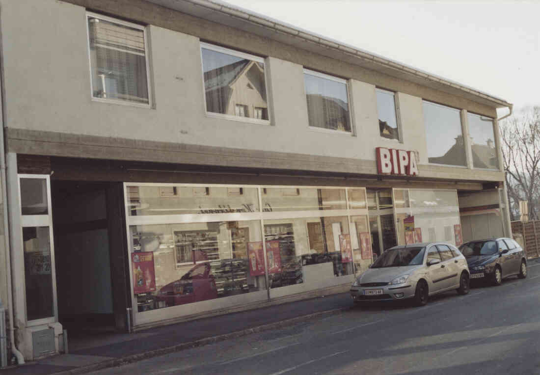 Ersatzgeschäftslokal in der Herrengasse für die Bipa Filiale  bis zur Fertigstellung des Neubaues in der Wiener Straße 27