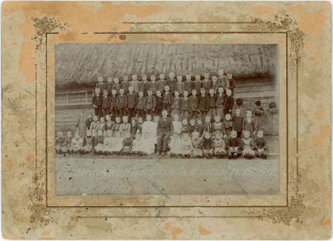 Klassenfoto Volksschule Stegersbach Jahrgang 1911/12