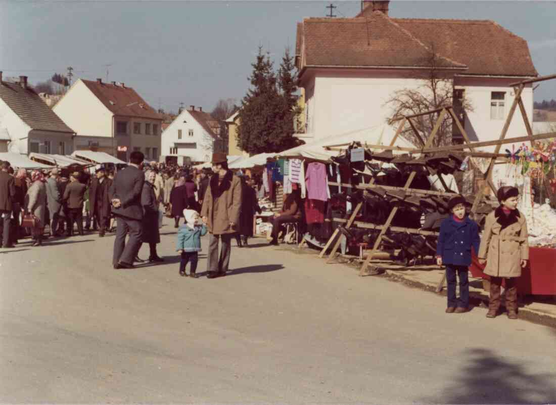 Patrizimarkt in der Kirchengasse am 17.03.1973 mit dem A&O Markt