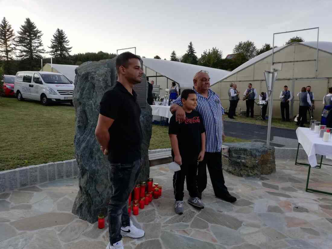 Roma Gedenkstein Segnungsfeier in Stegersbach, Hinterforst am 10. 09. 2021