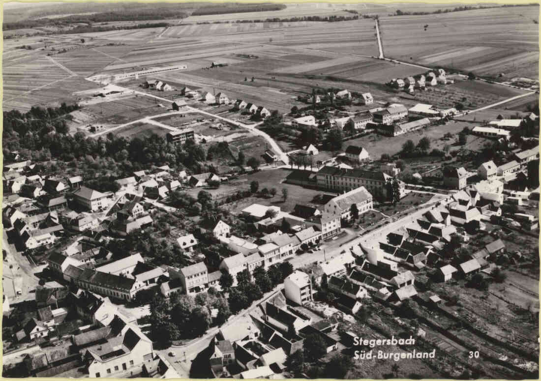 Stegersbach, Süd - Burgenland, Hauptplatz, Park, Gasthof Bauer, Hauptstraße, Sparkasse, Kastell, Hauptschule