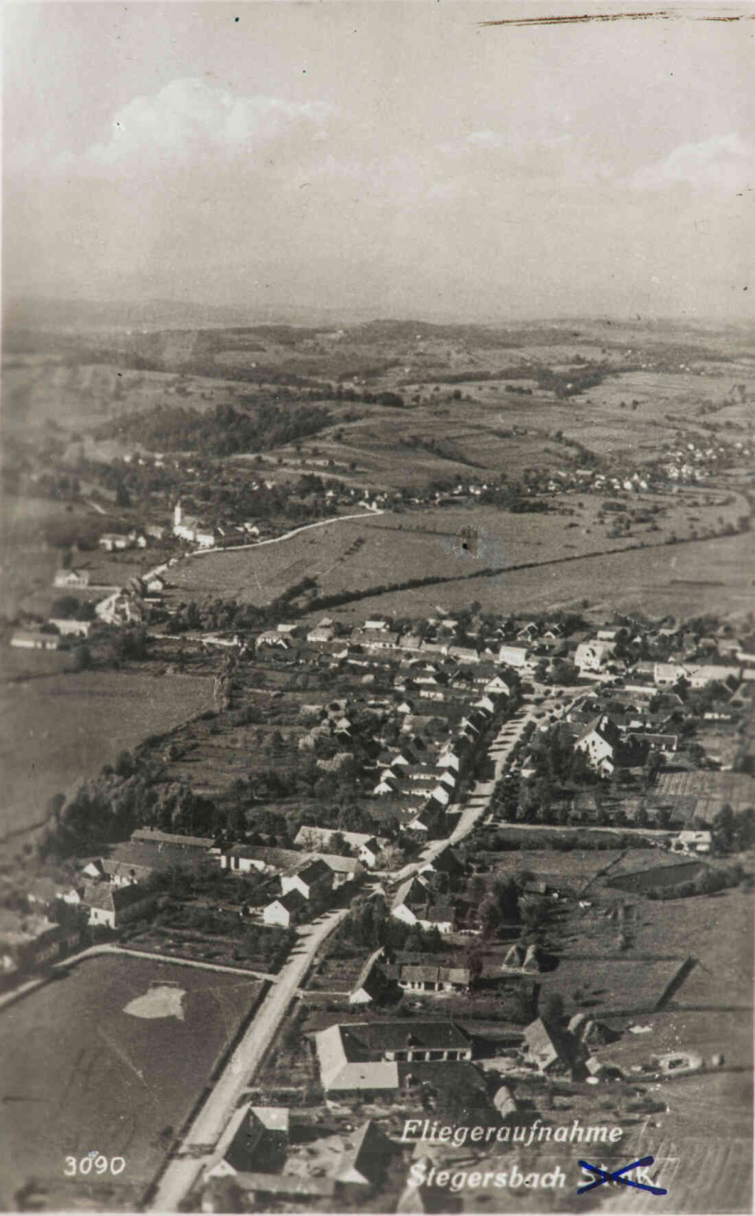 Fliegeraufnahme Stegersbach, Steiermark, Hauptstraße, Kastell, Schoadastraße, Herrengasse, Kirchengasse