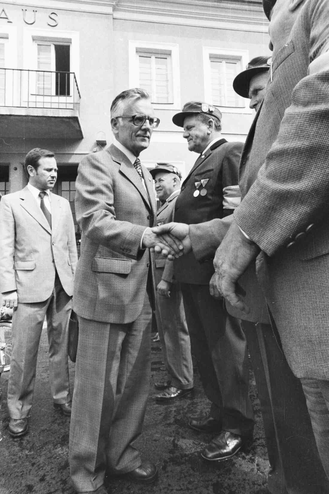 Landeshauptmann Theodor Kery auf Besuch in Stegersbach