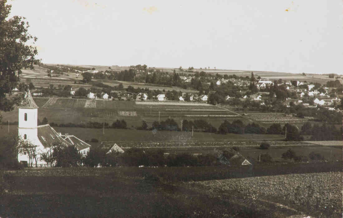 Kirche, Volksschule, Kirchengasse, Blick auf Stegersbach