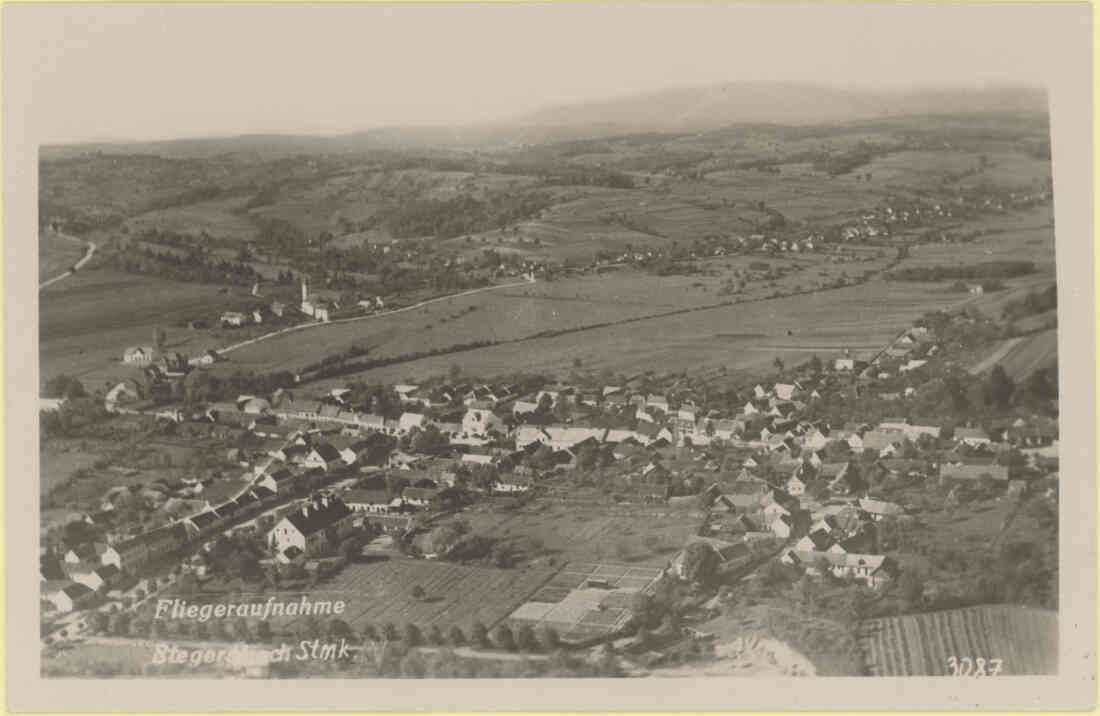 Fliegeraufnahme Stegersbach Steiermark, Hauptstraße, Kastell, Schoadastraße, Herrengasse, Kirchengasse