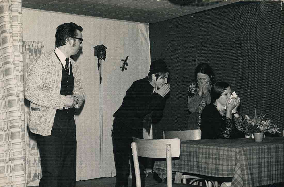 Katholische Jugend Theater "Das Weihnachtslied der ganzen Welt" im Dezember 1973