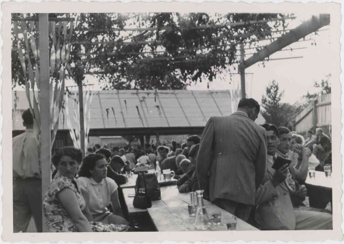 Badefest des Verschönerungsvereines Stegersbach am  13. Juli 1952, die zahlenden Gäste