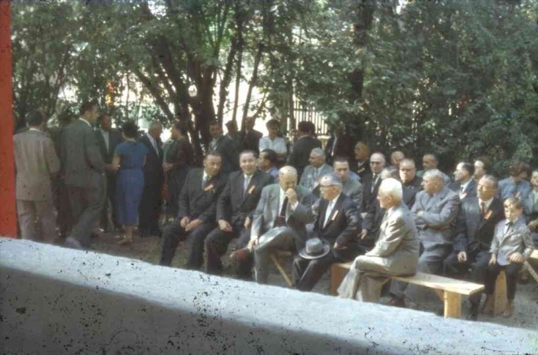 Ausstellung im Kastell und ehemaligen Mueum und die Hauptschule in der Hauptstraße