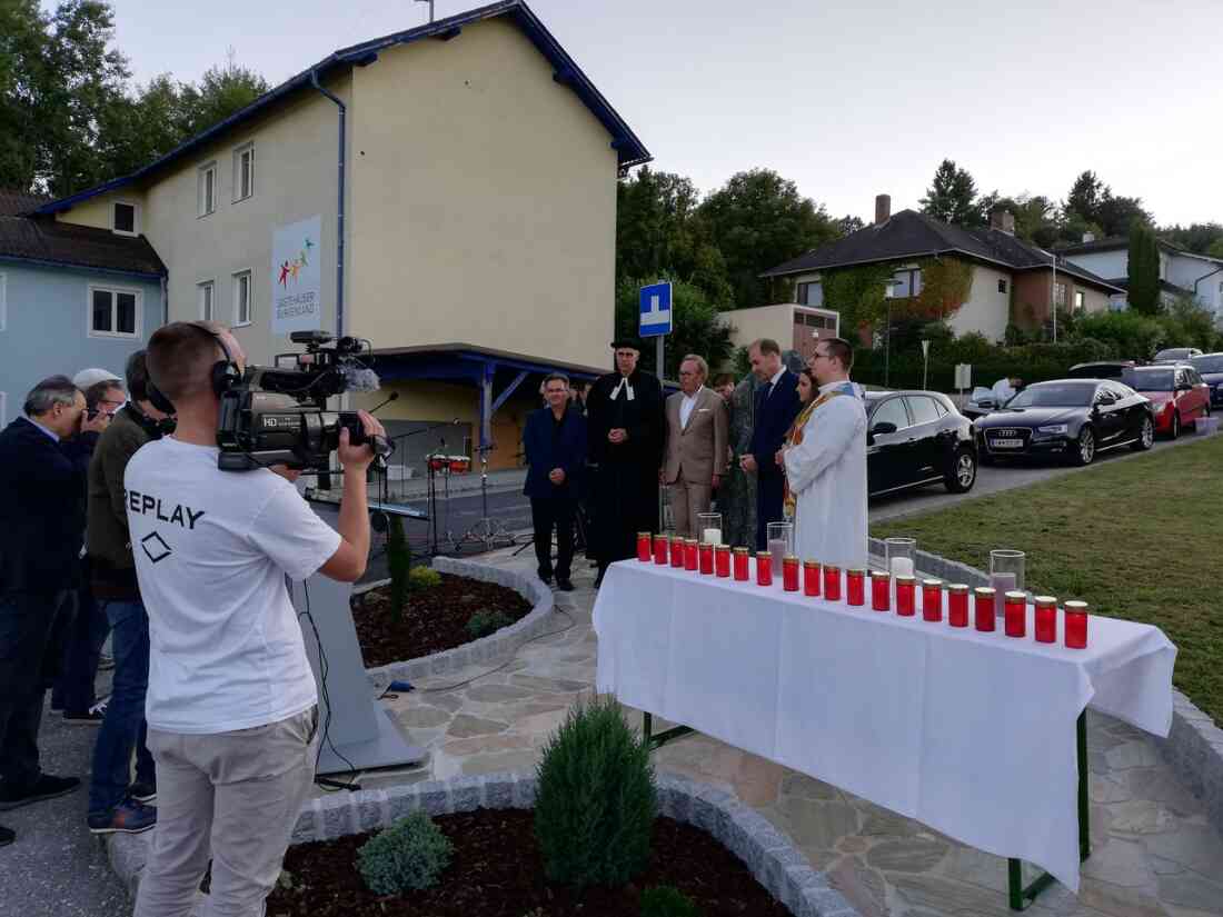 Roma Gedenkstein Segnungsfeier in Stegersbach, Hinterforst am 10. 09. 2021