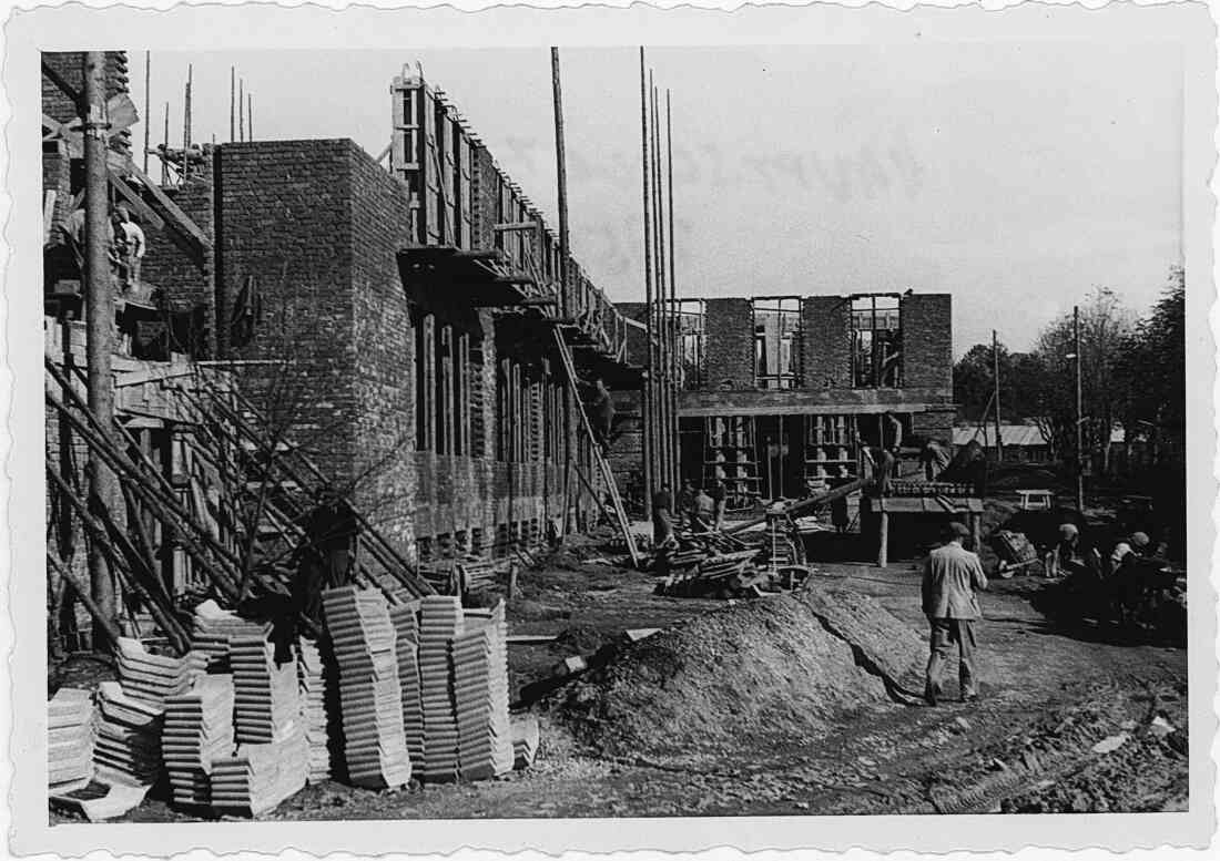 Neubau der Hauptschule 1952