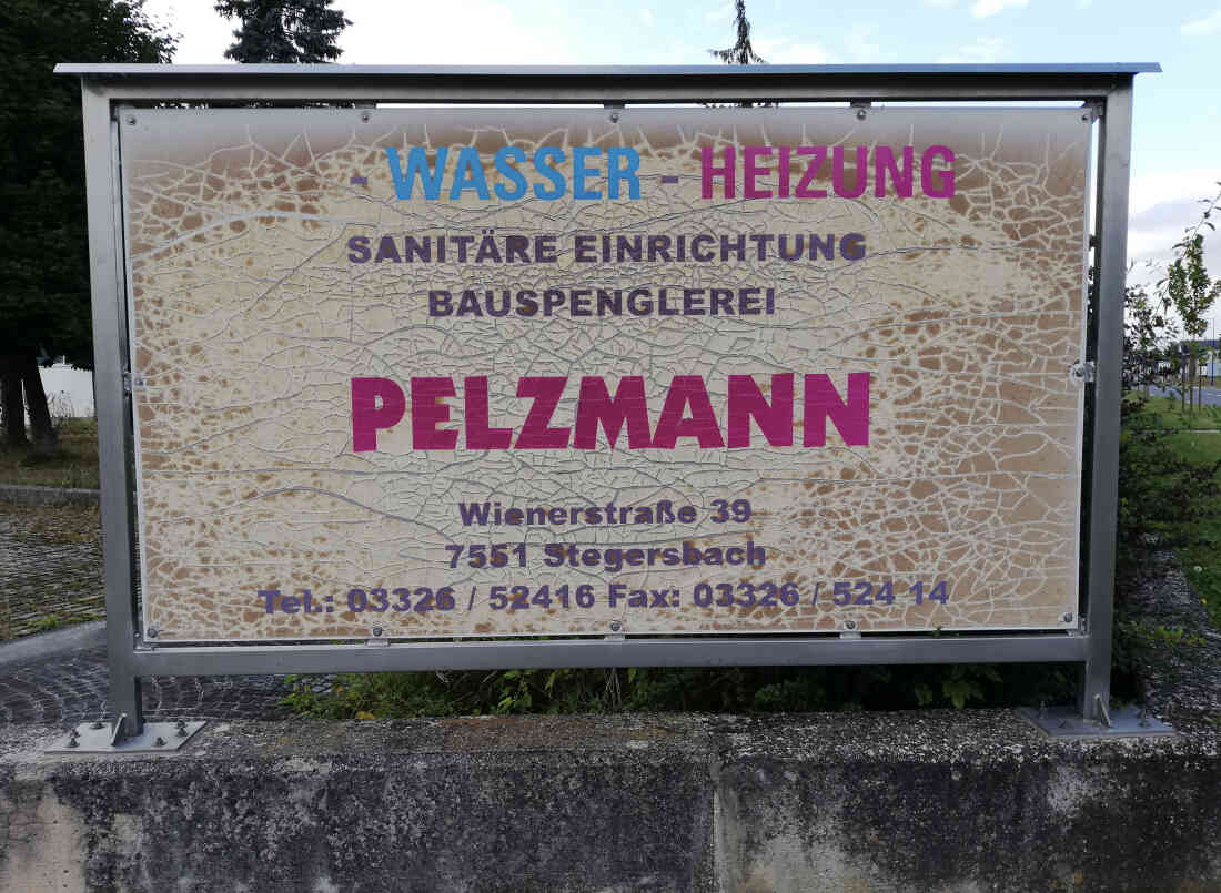 Firmentafel von Wasser Heizung Pelzmannin der Wienerstraße 39, Schild Nummer 14