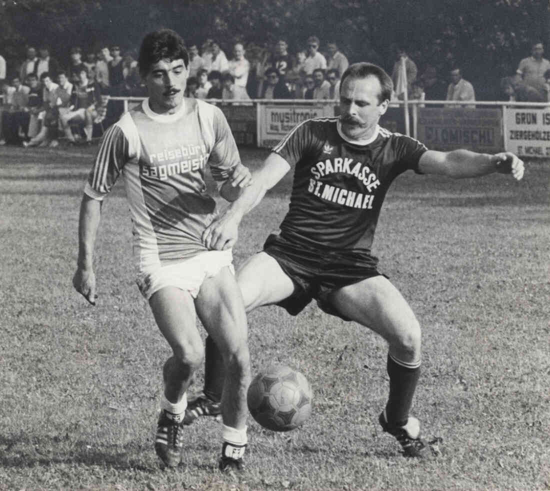 SV Stegersbach im  Auswärtsmatch gegen den SV St. Michael im  Frühjahr 1984, Enstand 1:2