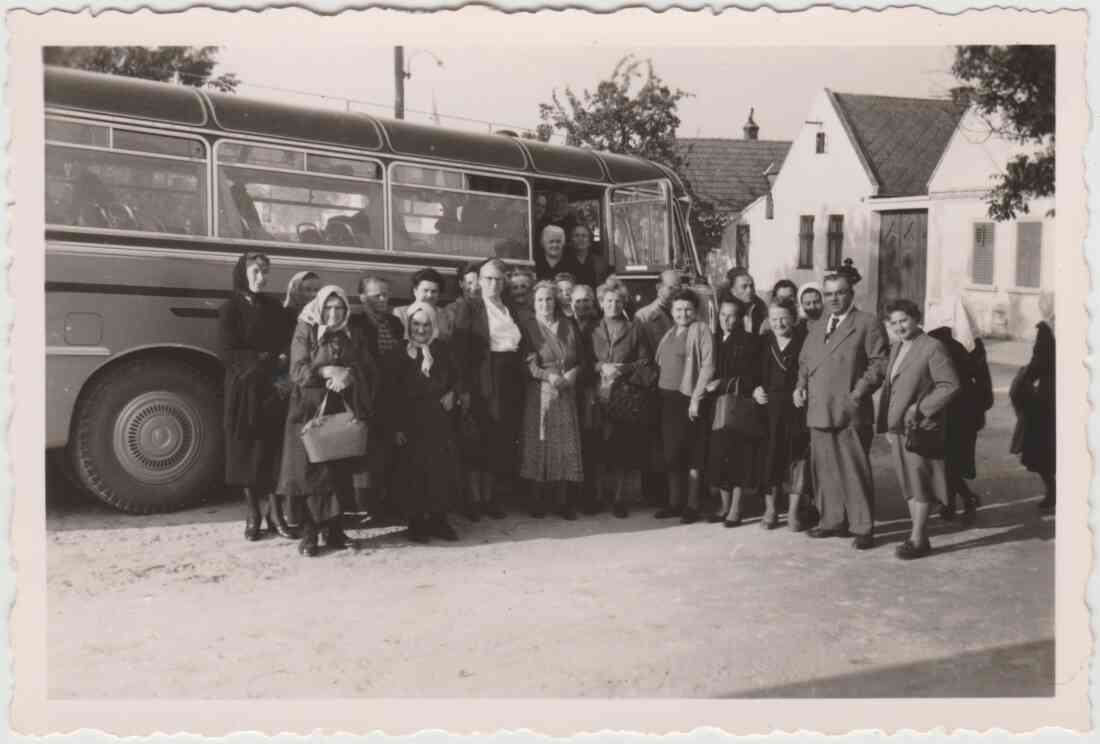 Ein Busausflug oder Sonderfahrt