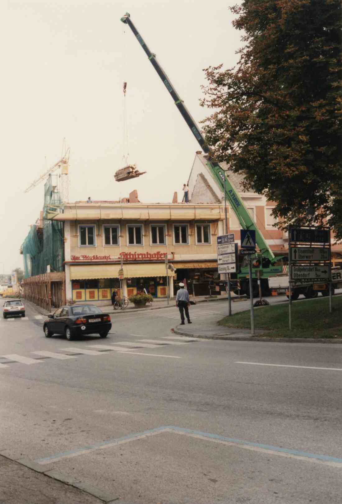 Neubau des Haus Kapesky am Hauptplatz 1 im Jahr 1997