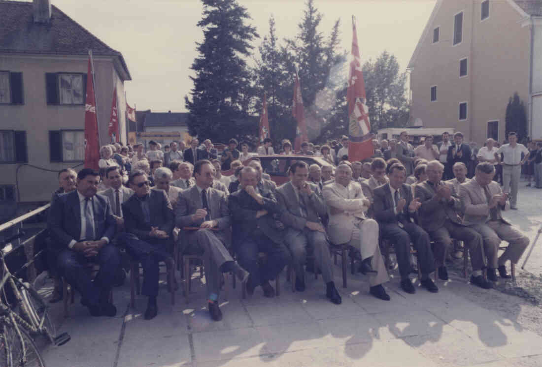 Wirtschaftsausstellung Stegersbach im Jahr 1985 und 1986 in der Hauptschule Stegersbach