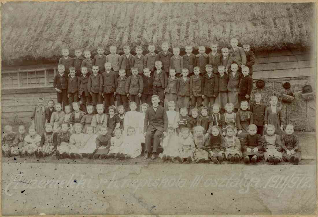 Klassenfoto Volksschule Stegersbach Jahrgang 1911/12