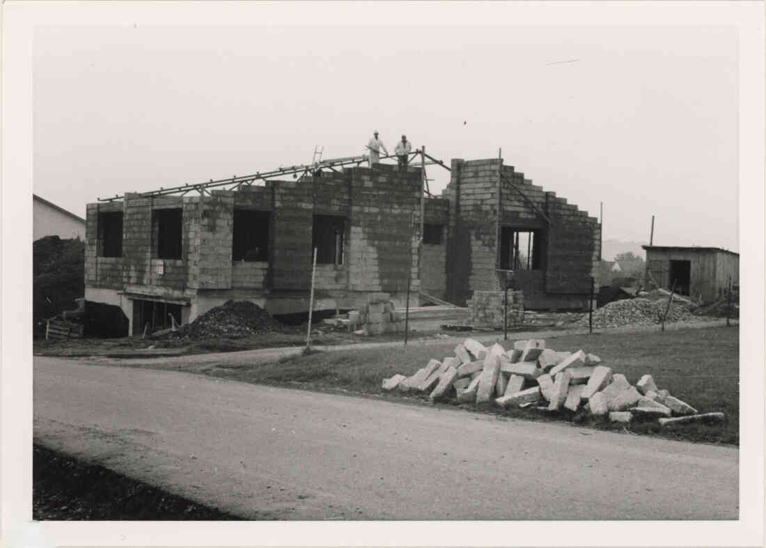 Bau des Wohnhauses von Wilhelm und Marianne Kernbichler im September 1972 in der Kastellstraße 15