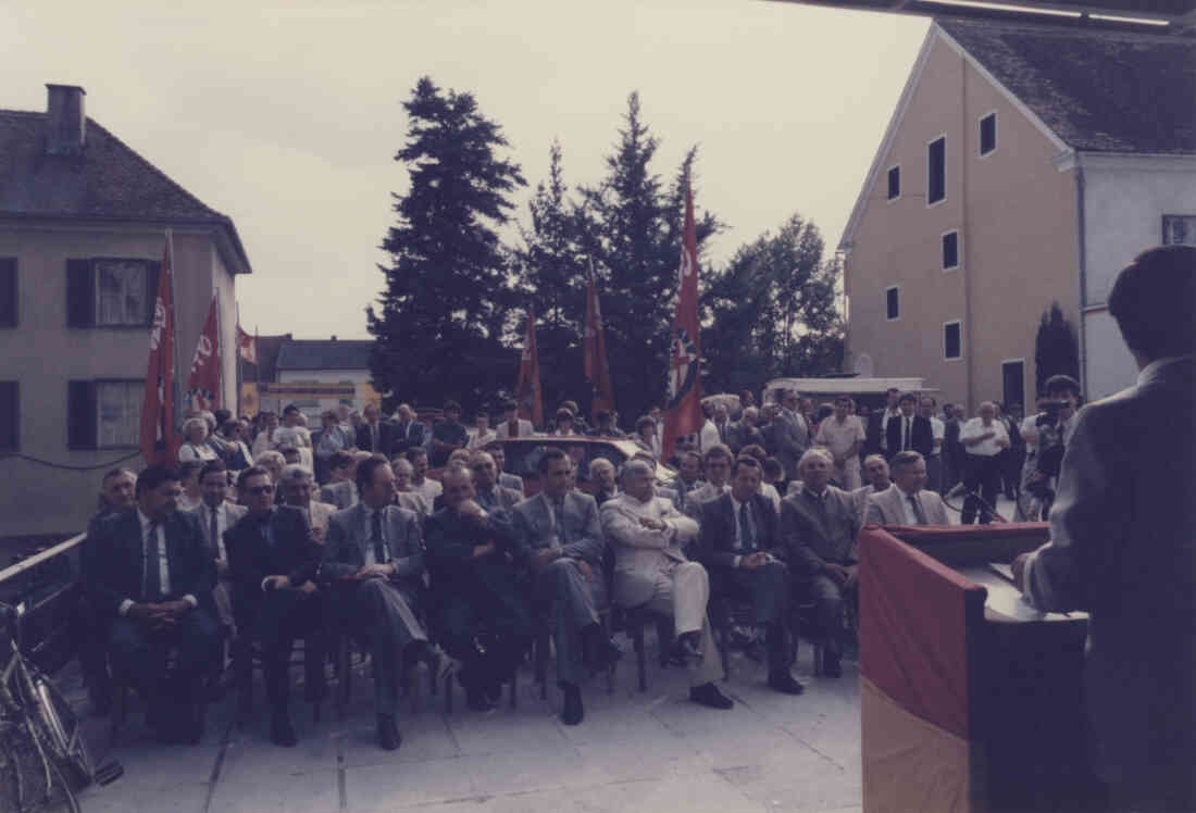 Wirtschaftsausstellung Stegersbach im Jahr 1985 und 1986 in der Hauptschule Stegersbach