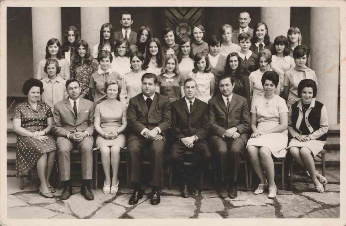 Klassenfoto Hauptschule Stegersbach, Jahrgang 1970