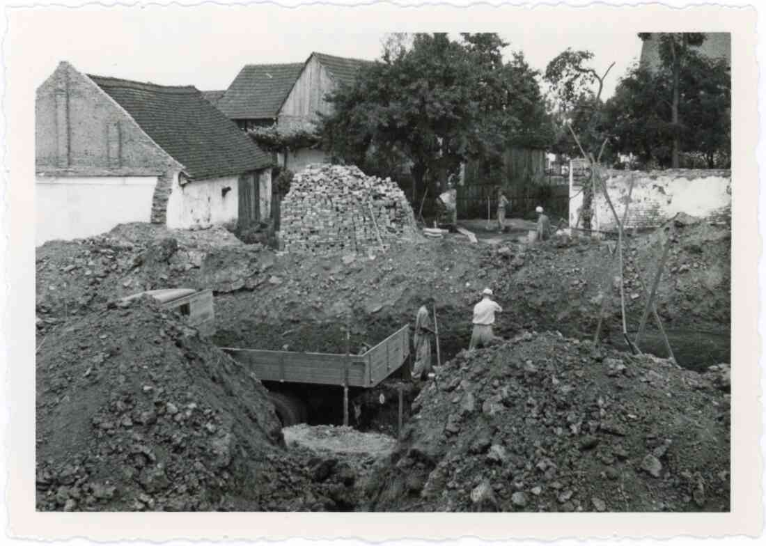 Neubau des Arbeitsamts im Jahr 1955 in der Vorstadt 3