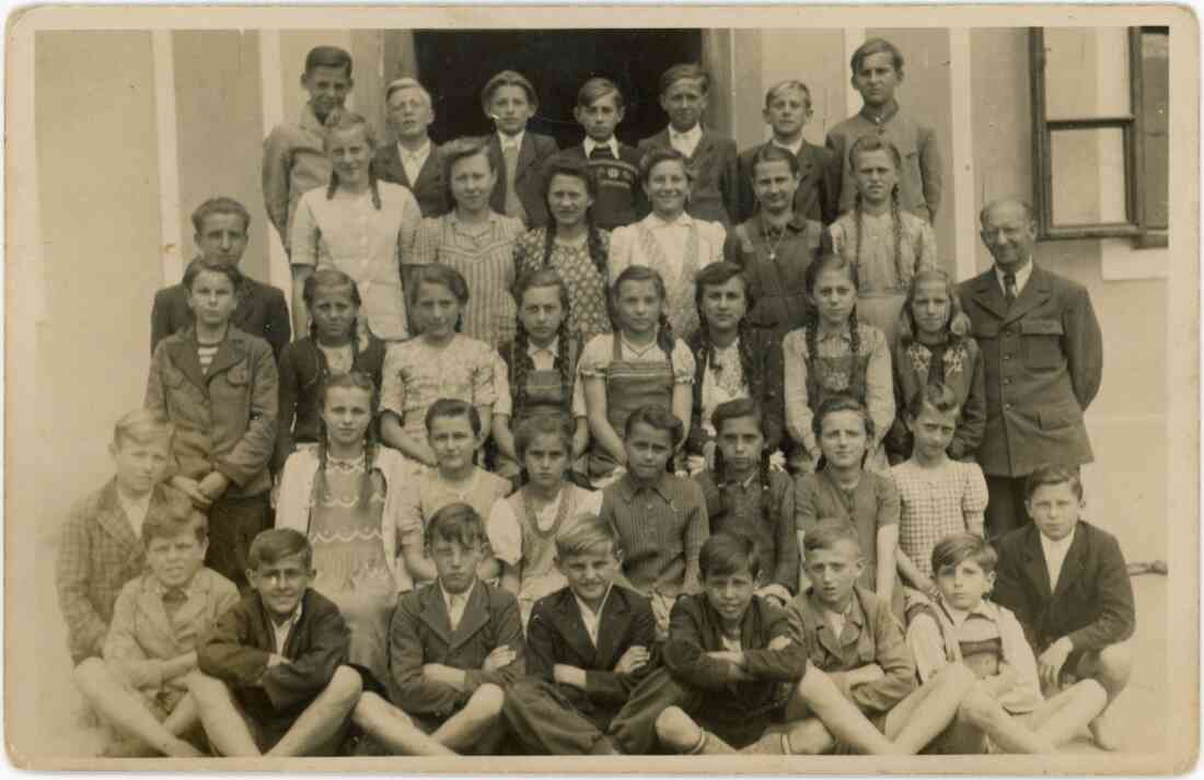 Klassenfoto der Volksschule Stegersbach