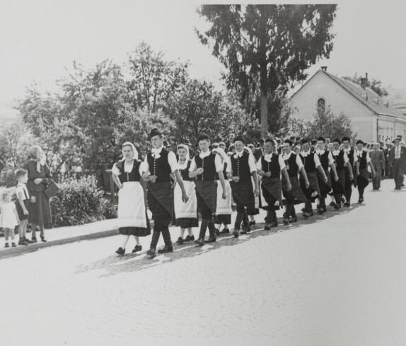 Volksfest mit Blumenkorso 18. August 1957