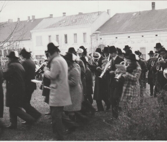 Der Nikolaus in Stegersbach in den 70er Jahre, Musikverein Stegersbach