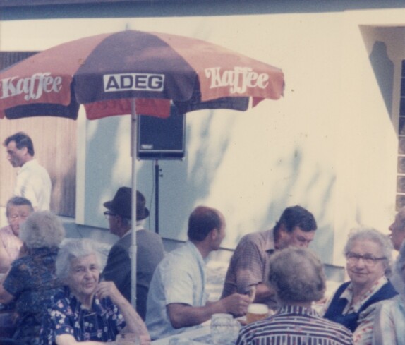 50 Jahre Feier des Kaufhaus Radnetter und ADEG Markt in der Hauptstraße 26 am 16. August 1985