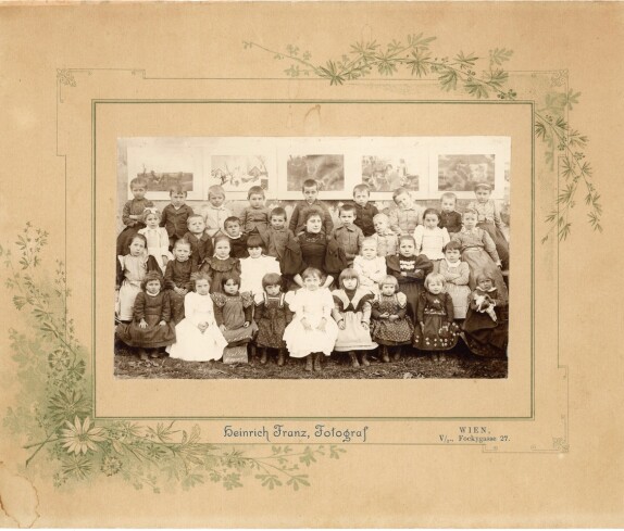 Klassenfoto der Volksschule Stegersbach im Jahr 1893