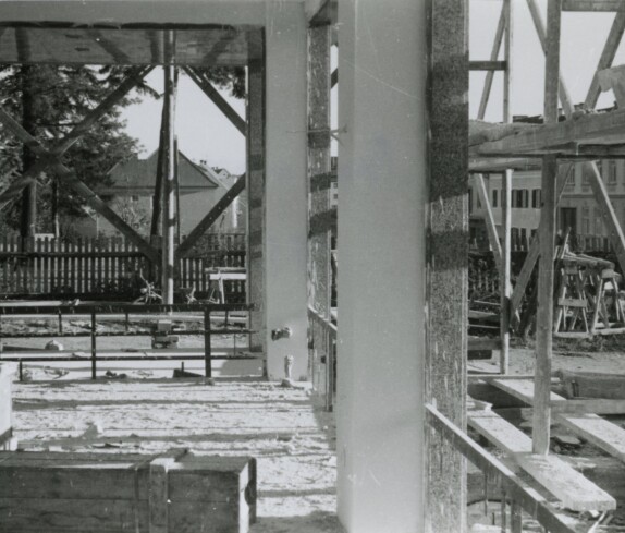 Neubau des Sparkassengebäude im Jahr 1961 am Sparkassenplatz 1