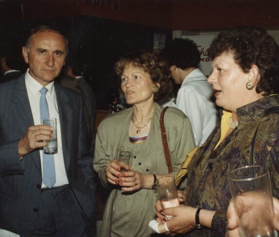 Ehrengäste und Publikum nach dem Konzert der Musikschule Stegersbach