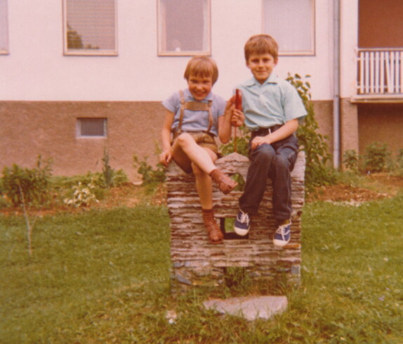Andreas Pelzmann und Gernot Holzer in der Badsiedlung 12