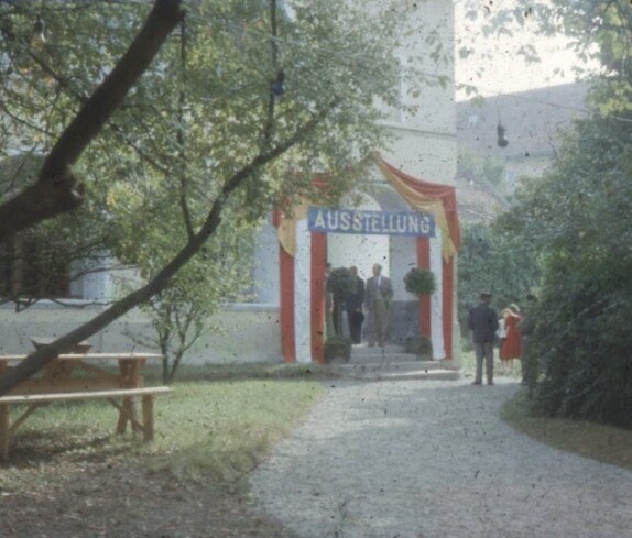 Ausstellung im Kastell und ehemaligen Mueum und die Hauptschule in der Hauptstraße