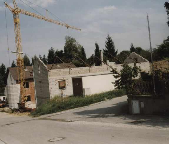 Umbau des Internats für die Golf - HAK am 08. September 1999 in der Berggasse 3, früher Elektrohaus Adolf Schuch