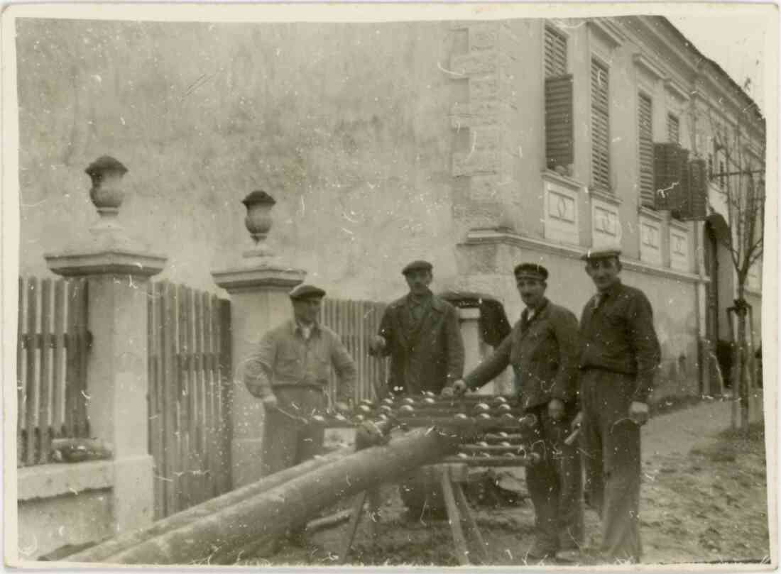 Stegersbacher Telegrapher bei der Arbeit am Masten