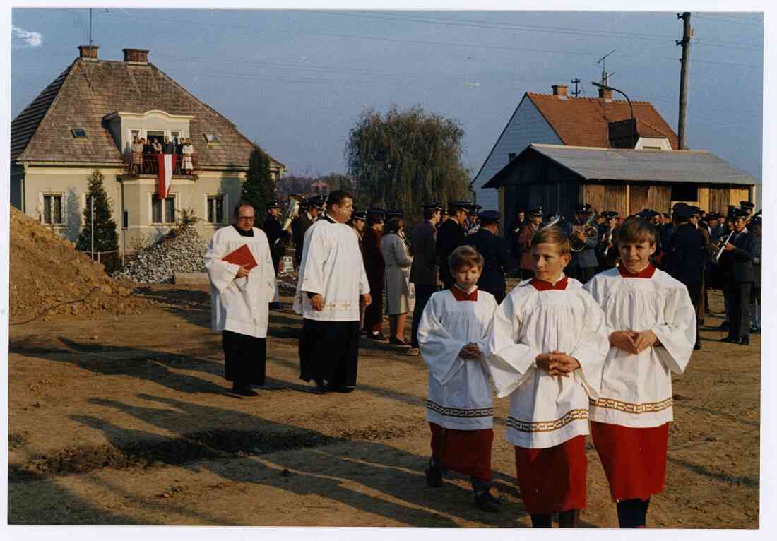 Kirche_Hl.Geist-Kirche_Grundsteinweihe_14