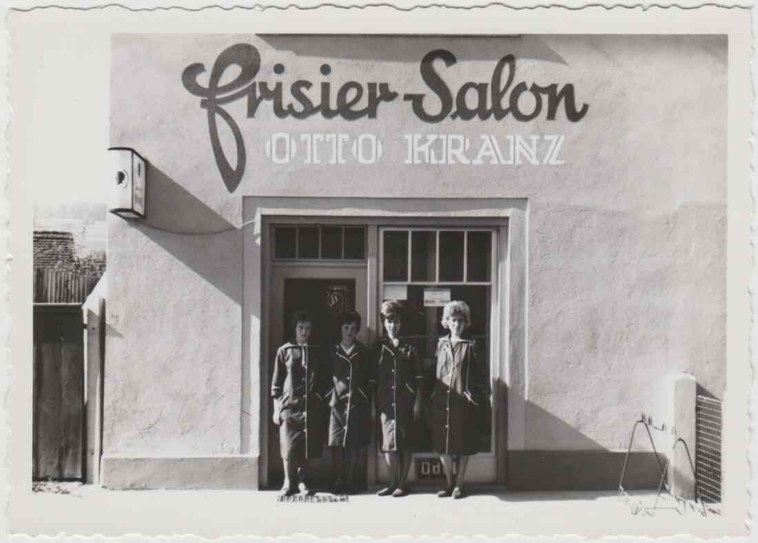 Frisier Salon Otto Kranz am Ägidiplatz 3