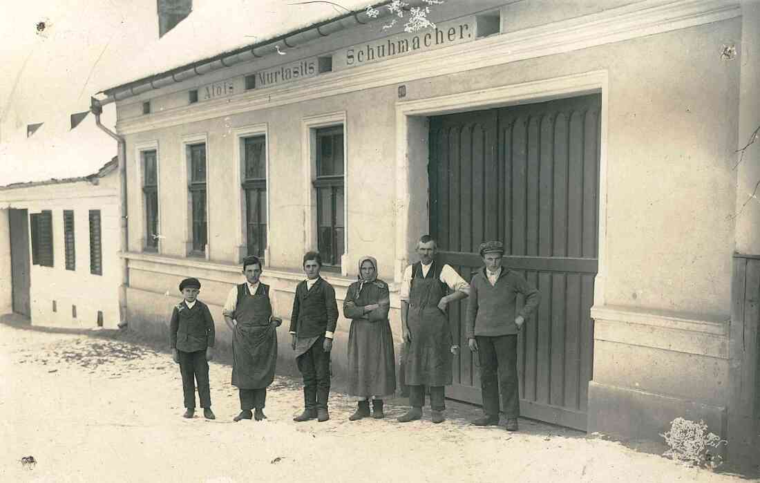 Schuhmacher Alois Murlasits in der Steinbacherstraße